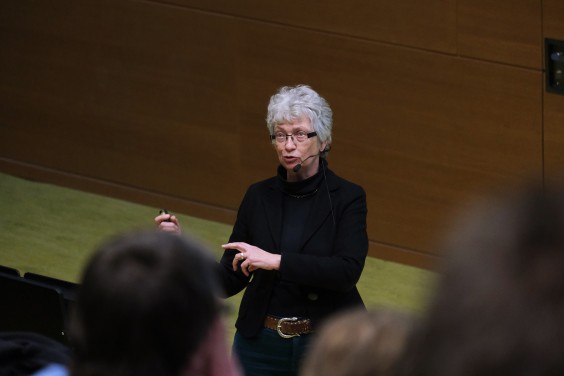 Prof. Katharina Kohse-Höinghaus